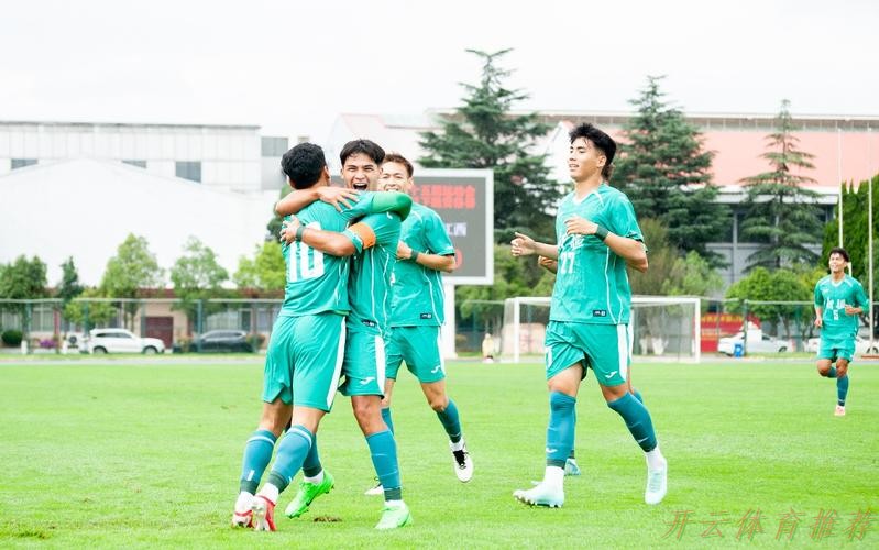 开云官网：十五运男足U20资格赛打响 青春激扬燃动三地赛场